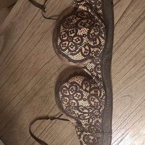 VICTORIA SECRET/ VERY SEXY PUSH UP BRA